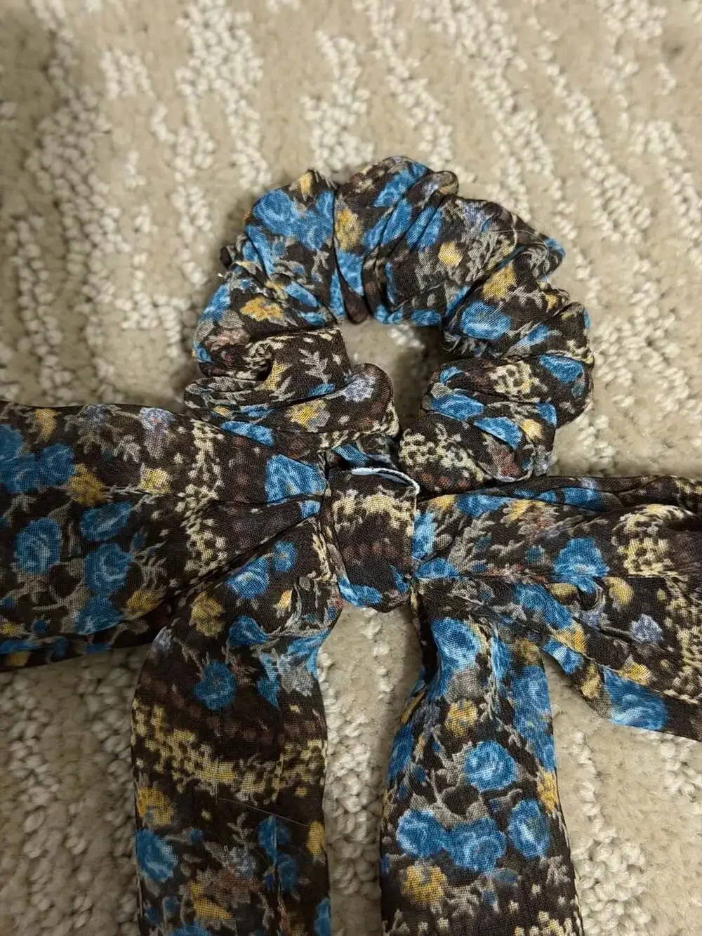 KAXI Floral Print Bow Scrunchie